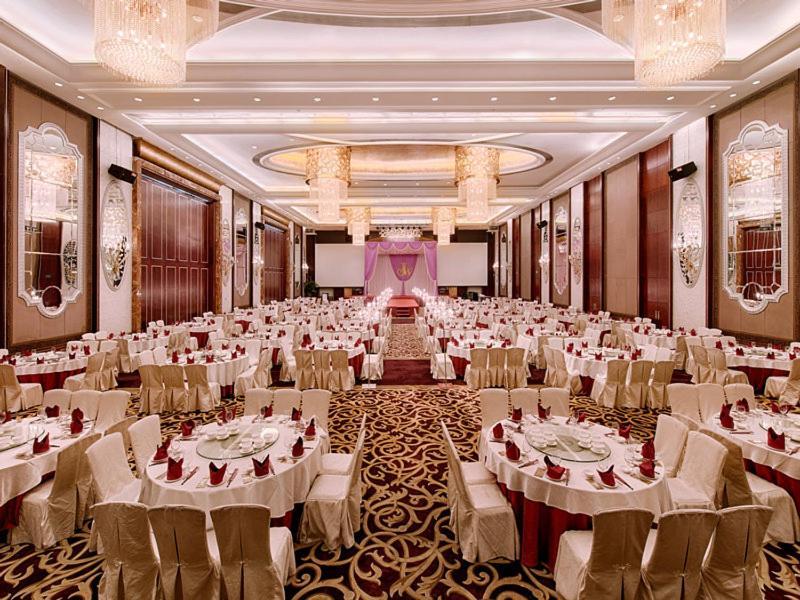 Vienna Hotel Shenzhen Exibition Center Eksteriør billede